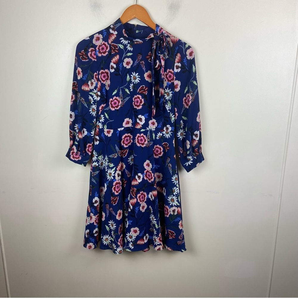 Eliza J Blue Floral Fit & Flare High Neck Tie Pussybow Dress Wedding‎ Size 4
